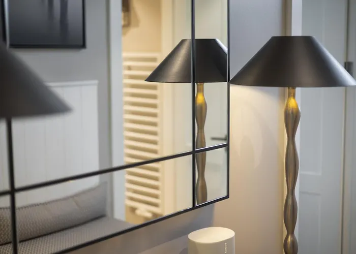 Greta S Hues * Archsum